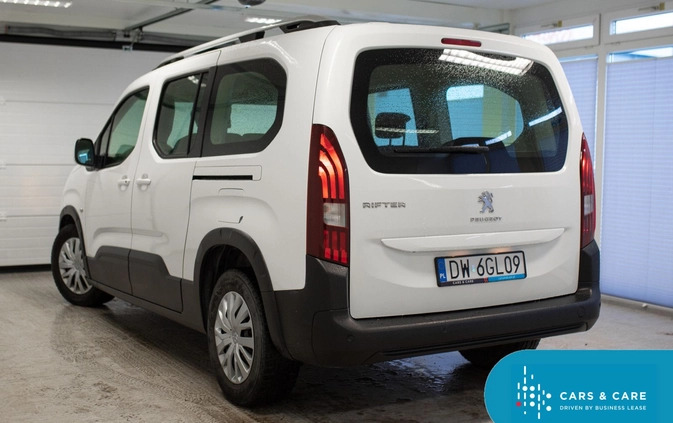 Peugeot Rifter cena 67900 przebieg: 128065, rok produkcji 2019 z Krynki małe 232